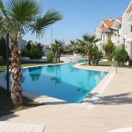 Welcome To The Two Attached Villas On Gated Community Accommodation Up To 12 *